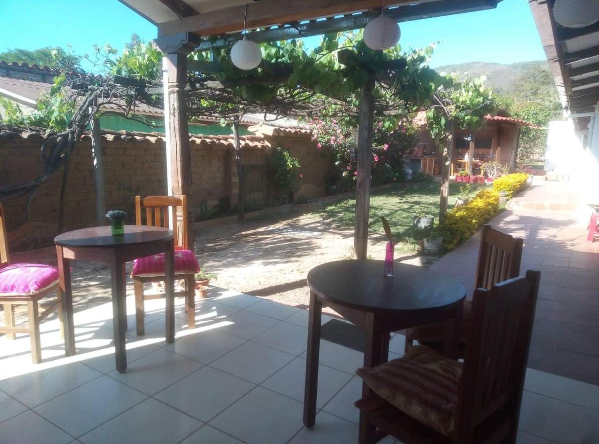 Samailandia Backpack Otel Samaipata Dış mekan fotoğraf